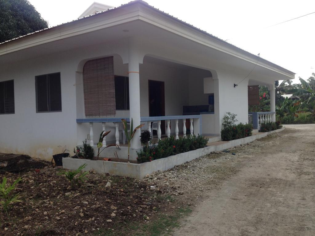 Mangoes Place Moalboal Ngoại thất bức ảnh